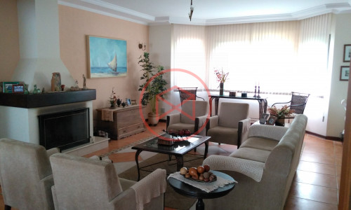 Chácara em Condomínio Fechado antes do centro! Interior de SP