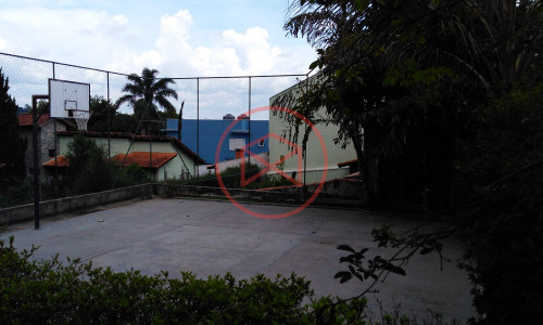 Chácara em Condomínio Fechado antes do centro! Interior de SP