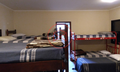 Chácara em Condomínio Fechado antes do centro! Interior de SP