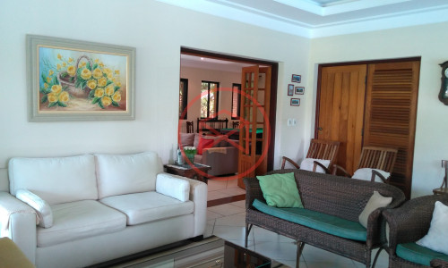 Chácara em Condomínio Fechado antes do centro! Interior de SP