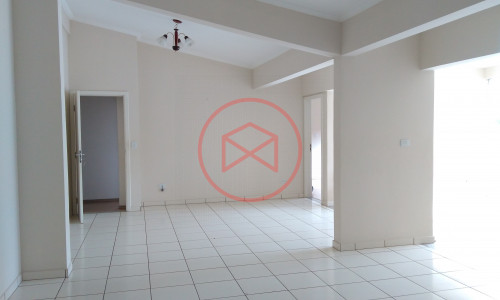 Chácara em Ibiuna antes do centro!! Interior de SP