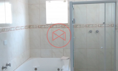 Chácara em Ibiuna antes do centro!! Interior de SP