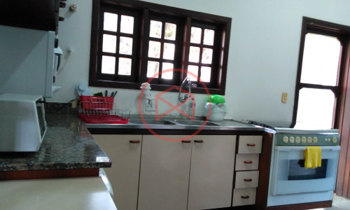 Chácara em Condomínio Fechado de Alto Padrão, Antes do Centro! Interior de SP