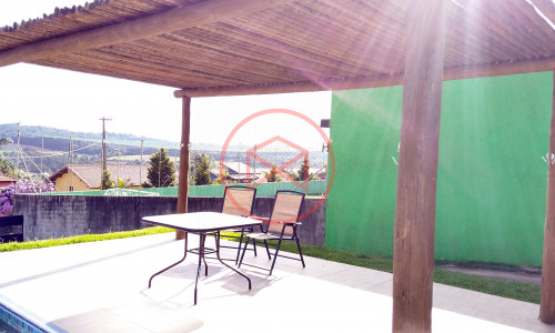 Chácara em Condomínio Fechado!! Interior de SP