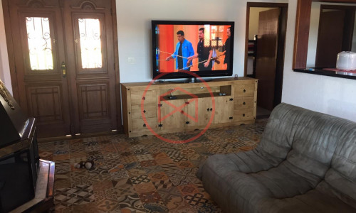 Chácara em Condomínio Fechado, Antes do Centro! Interior de SP