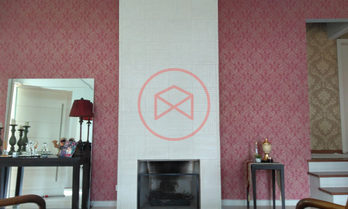 Casa de Campo em Condomínio Fechado de Alto Padrão. Interior de SP