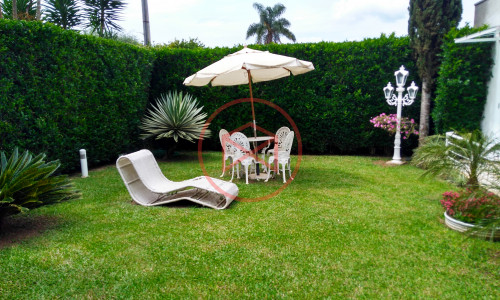 Casa de Campo em Condomínio Fechado de Alto Padrão. Interior de SP