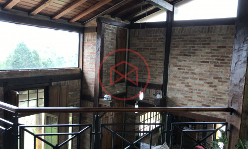 Chácara em Ibiúna antes do centro!!