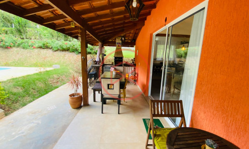 Chácara em Condomínio Fechado!! Interior de SP