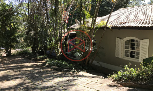 Chacara em Condomínio Fechado!! Interior de SP