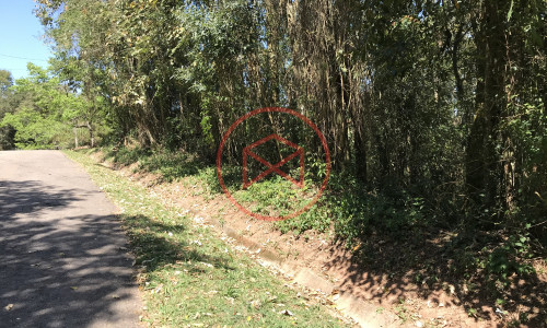 Lote em Condomínio Fechado!!