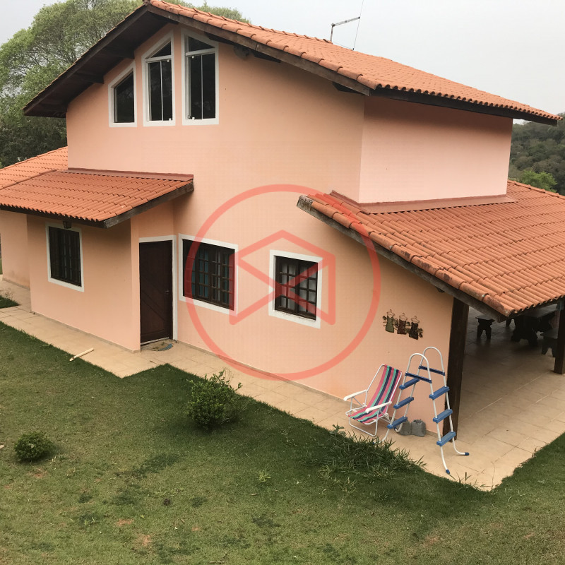 Chácara em Condomínio Fechado!! Interior de SP