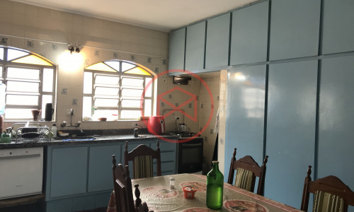 Casa no centro da cidade!! Interior de SP