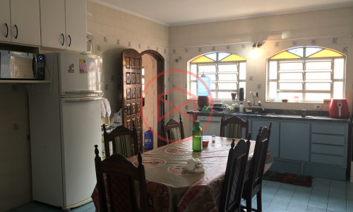 Casa no centro da cidade!! Interior de SP