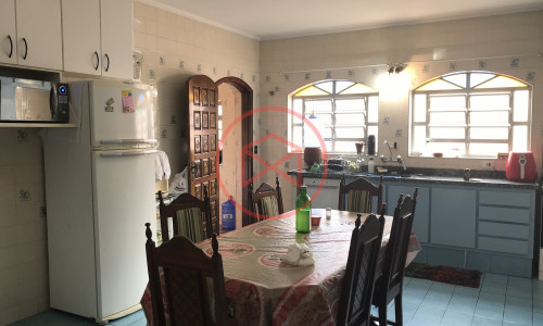 Casa no centro da cidade!! Interior de SP