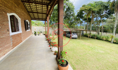 Chácara em Condomínio Fechado Antes do Centro!! Interior de SP