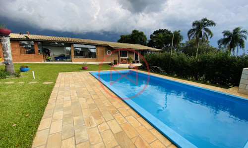 Chácara em Condomínio Fechado Antes do Centro!! Interior de SP