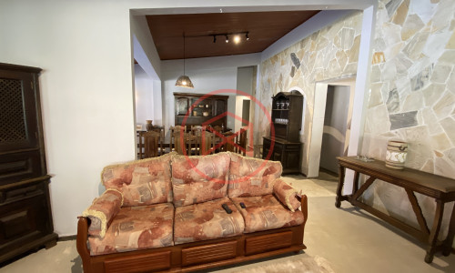 Chácara em Condomínio Fechado de Alto Padrão ante do Centro de Ibiúna.