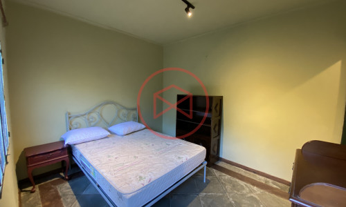 Chácara em Condomínio Fechado de Alto Padrão ante do Centro de Ibiúna.