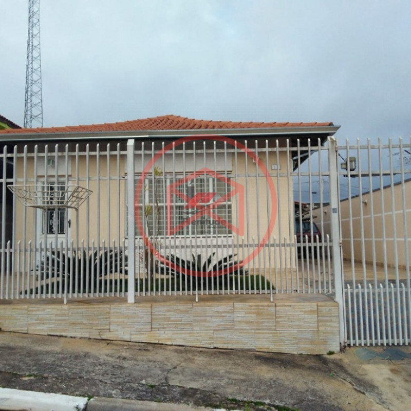 Casa Residencial próximo do Centro de Ibiúna