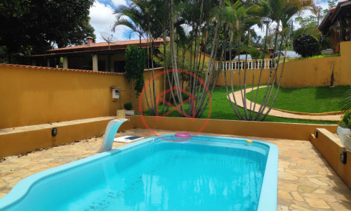 Chácara em Condomínio próximo ao Centro de Ibiúna! Interior de SP