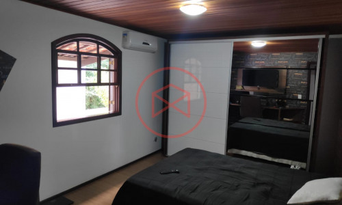 Chácara em Condomínio próximo ao Centro de Ibiúna! Interior de SP