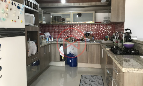 Chácara Antes do Centro de Ibiúna. Interior de SP