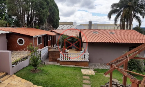 Chácara Antes do Centro de Ibiúna. Interior de SP