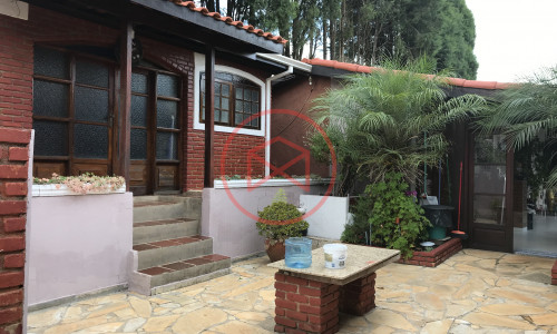 Chácara Antes do Centro de Ibiúna. Interior de SP