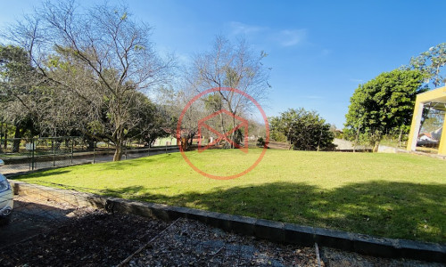 Chácara em Condomínio Fechado!! Interior de SP