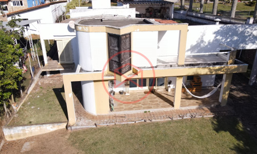 Chácara em Condomínio Fechado!! Interior de SP