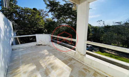 Chácara em Condomínio Fechado!! Interior de SP