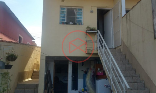 Casa Próximo ao Centro de Ibiúna!!