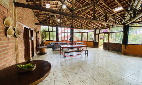 Chácara em Condomínio Antes do Centro!! Interior de SP