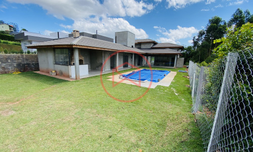 Chacara em Condomínio Fechado!! Interior de SP