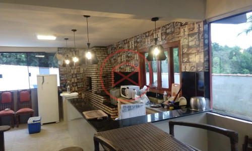 Chácara em Condomínio Próximo ao Centro!!