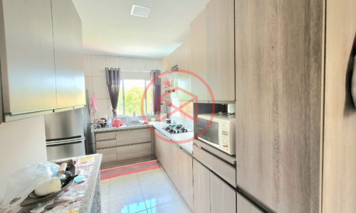 Casa com piscina em Condomínio Antes do Centro!!