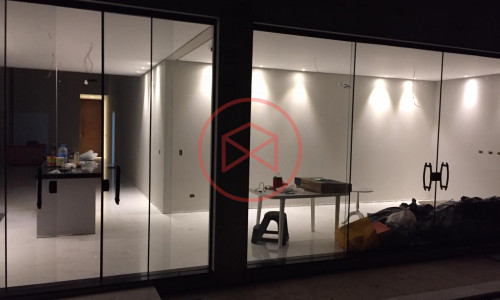 Casa em condomínio fechado!