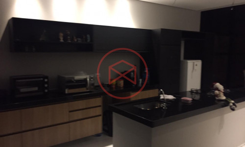 Casa em condomínio fechado!