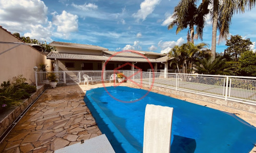 Chácara em Condomínio Antes do Centro!!