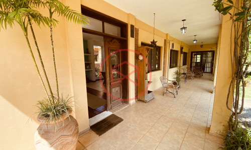 Chácara em Condomínio Antes do Centro!!