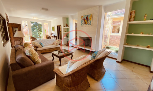 Chácara em Condomínio Antes do Centro!!