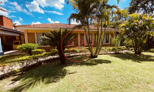 Chácara em Condomínio Antes do Centro!!