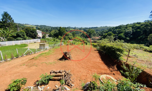 Chácara Antes do Centro!!