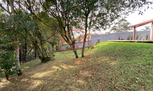 Chácara Próximo do Centro de Ibiúna!!