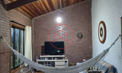 Chácara Próximo a Represa de Ibiúna!!