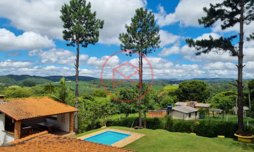 Chácara Próximo a Represa de Ibiúna!!