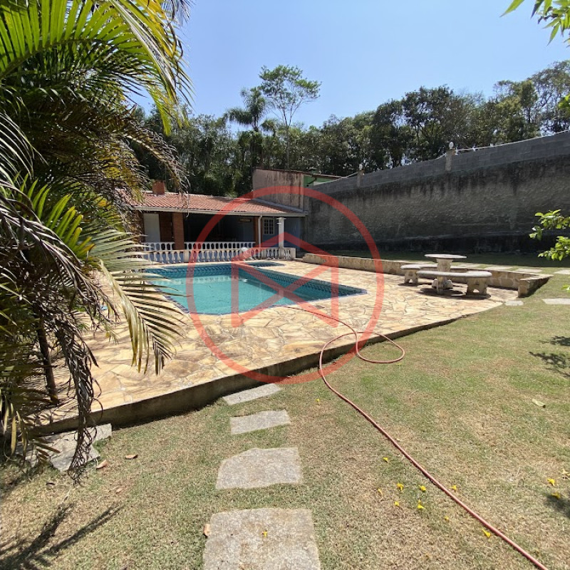 Chácara em Loteamento fechado em Ibiúna Antes do centro.