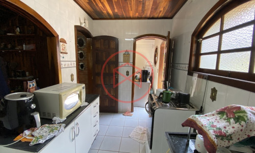 Chácara em Loteamento fechado em Ibiúna Antes do centro.