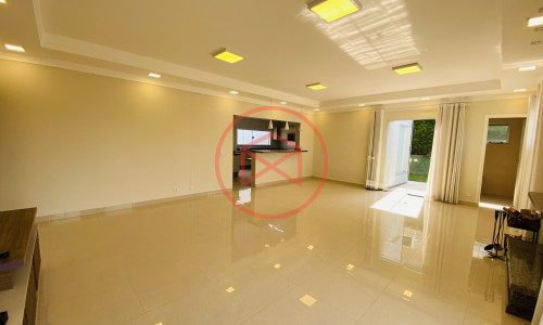 Chácara em Condomínio Antes do Centro!!